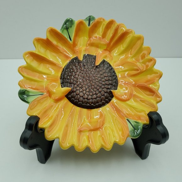 Pier 1 Sunflower Plates 7" Appetizer Dessert Side Salad Display Flower Plates - Picture 6 of 8